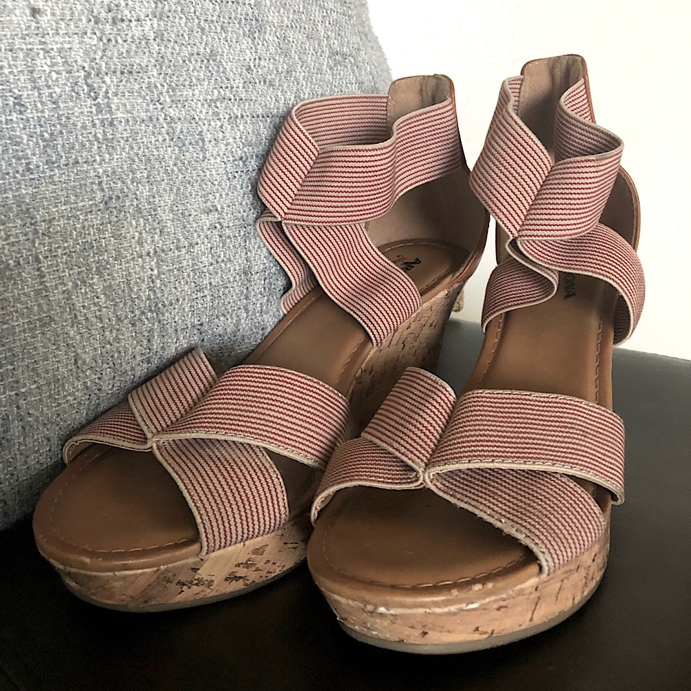 𝐀𝐫𝐢𝐳𝗼𝐧𝐚 𝐉𝐞𝐚𝐧 𝐂𝗼. Wedges - Picture 5 of 16